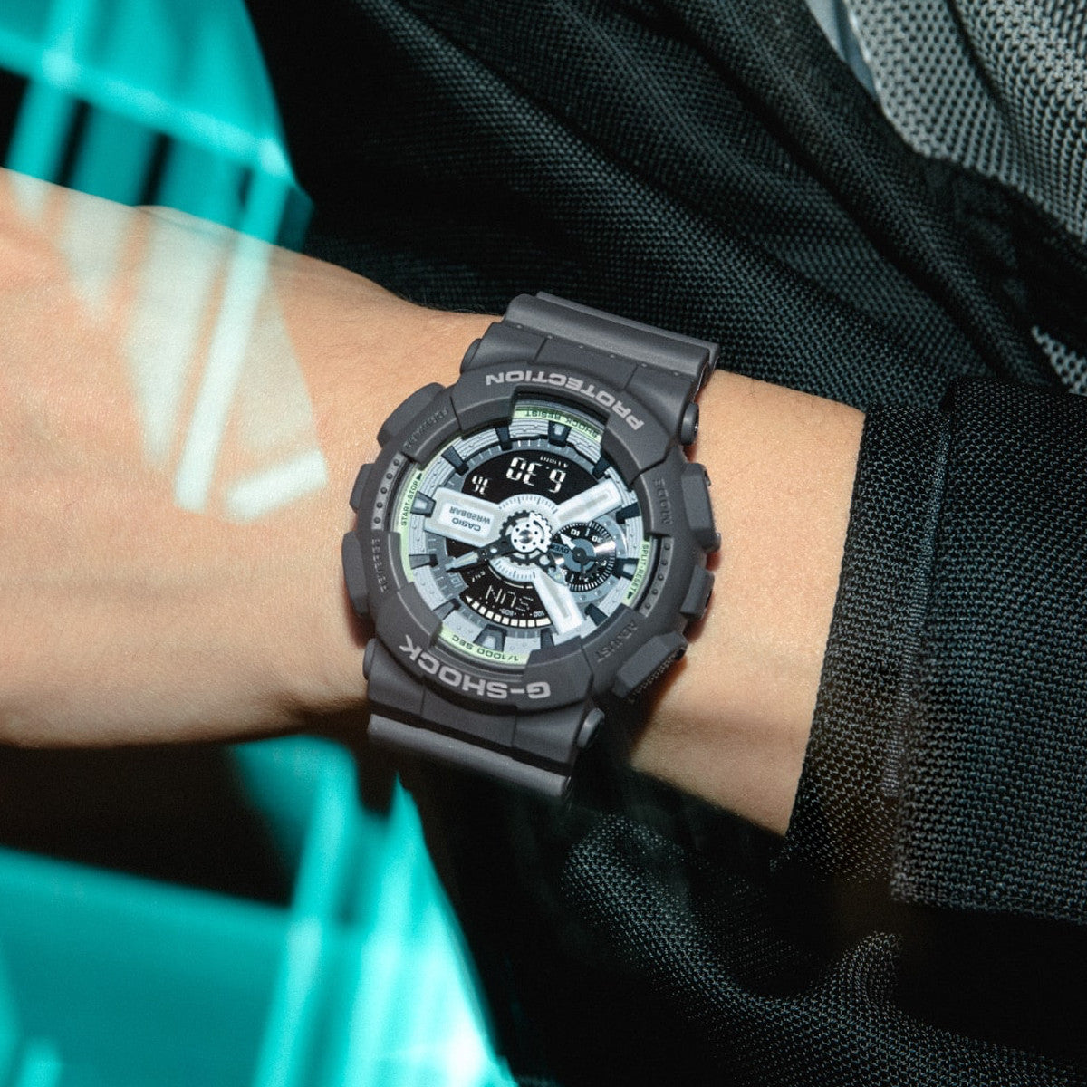 CASIO G-SHOCK Mod. BOLD - HIDDEN GLOW SERIE