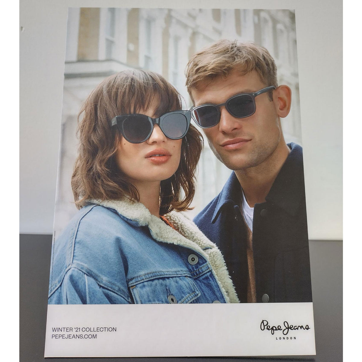 PEPE JEANS MOD. ADULT SUN SHOWCARD AW21