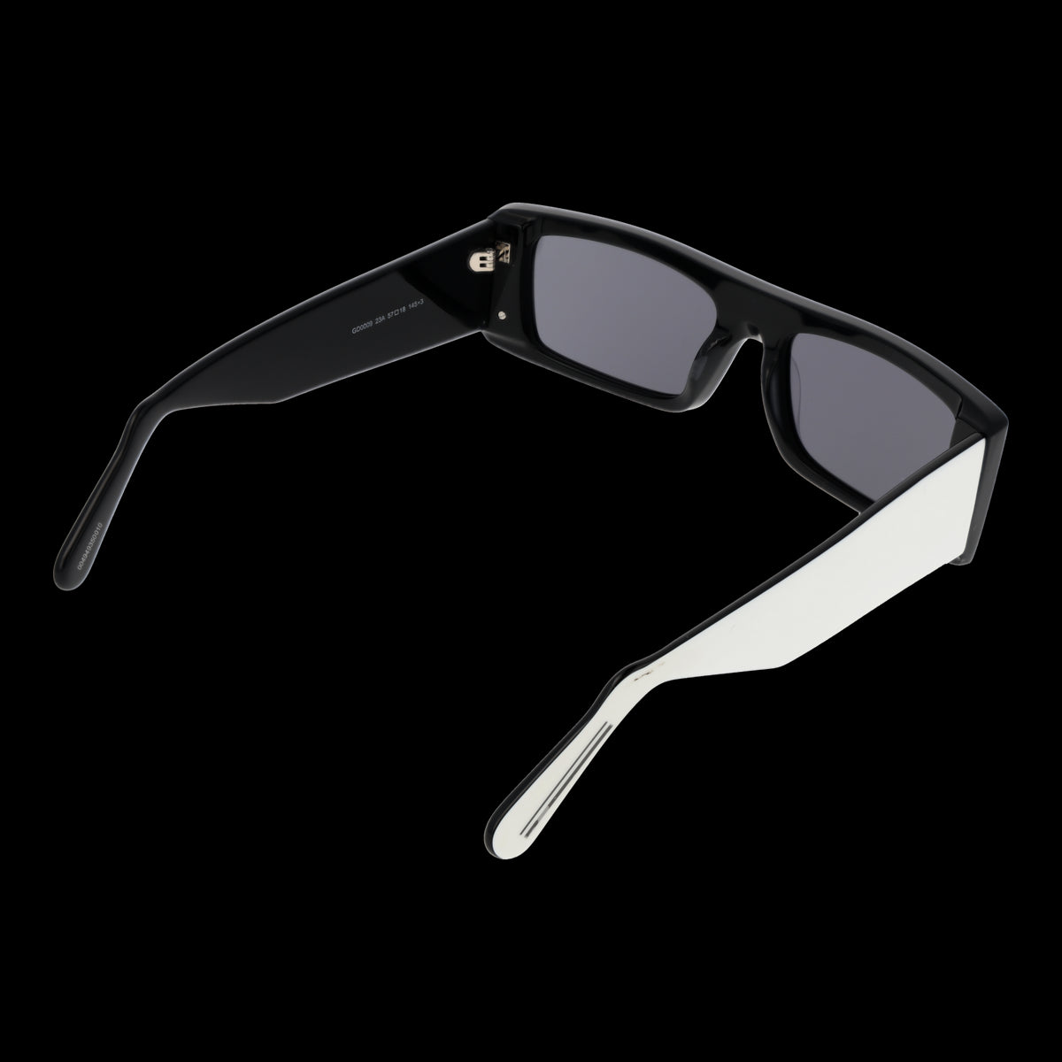 GCDS MOD. GD0009 5723A