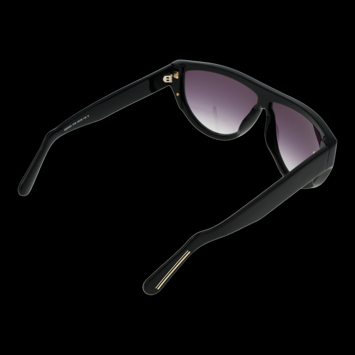 GCDS MOD. GD0025 6001B