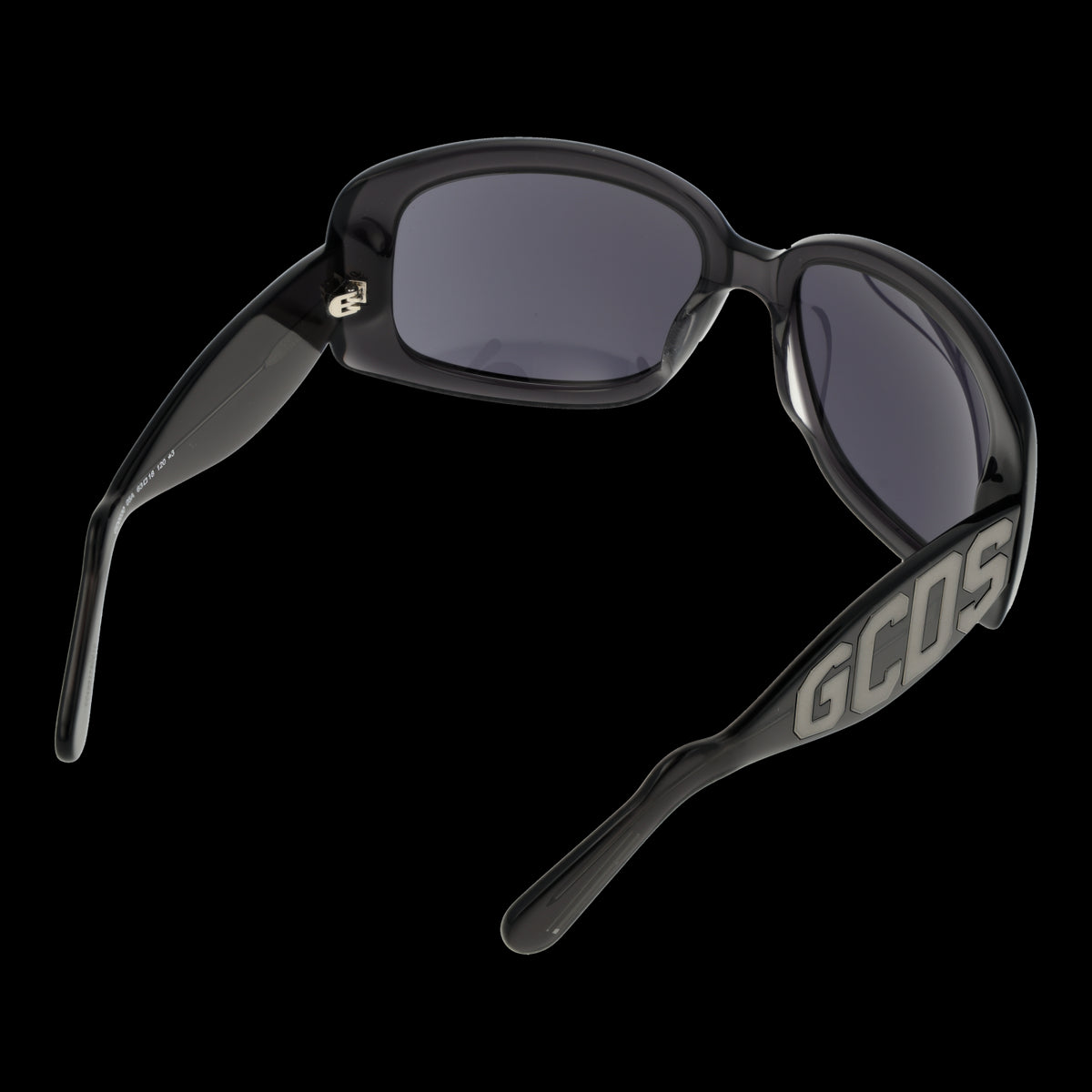 GCDS MOD. GD0030 6305A