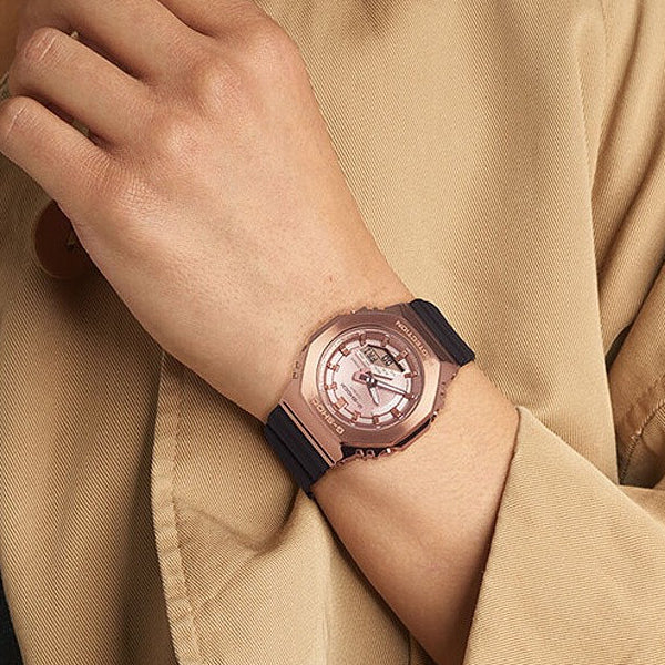 CASIO G-SHOCK Mod. OAK METAL COVERED COMPACT - PINK GOLD SERIE