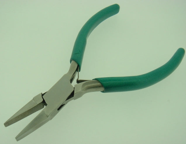 Pinza becchi piatti / Flat nose pliers