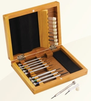 Scatola in legno con 9 giraviti - Wooden box with 9 screwdrivers